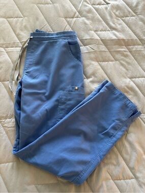 Figs Ceil Blue straight leg pants size Small Petite